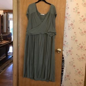 Old Navy size 4x sage green knit dress